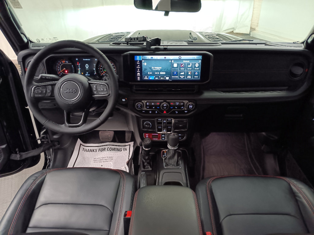 Used 2025 Jeep Wrangler Rubicon w/ Safety Group image 17