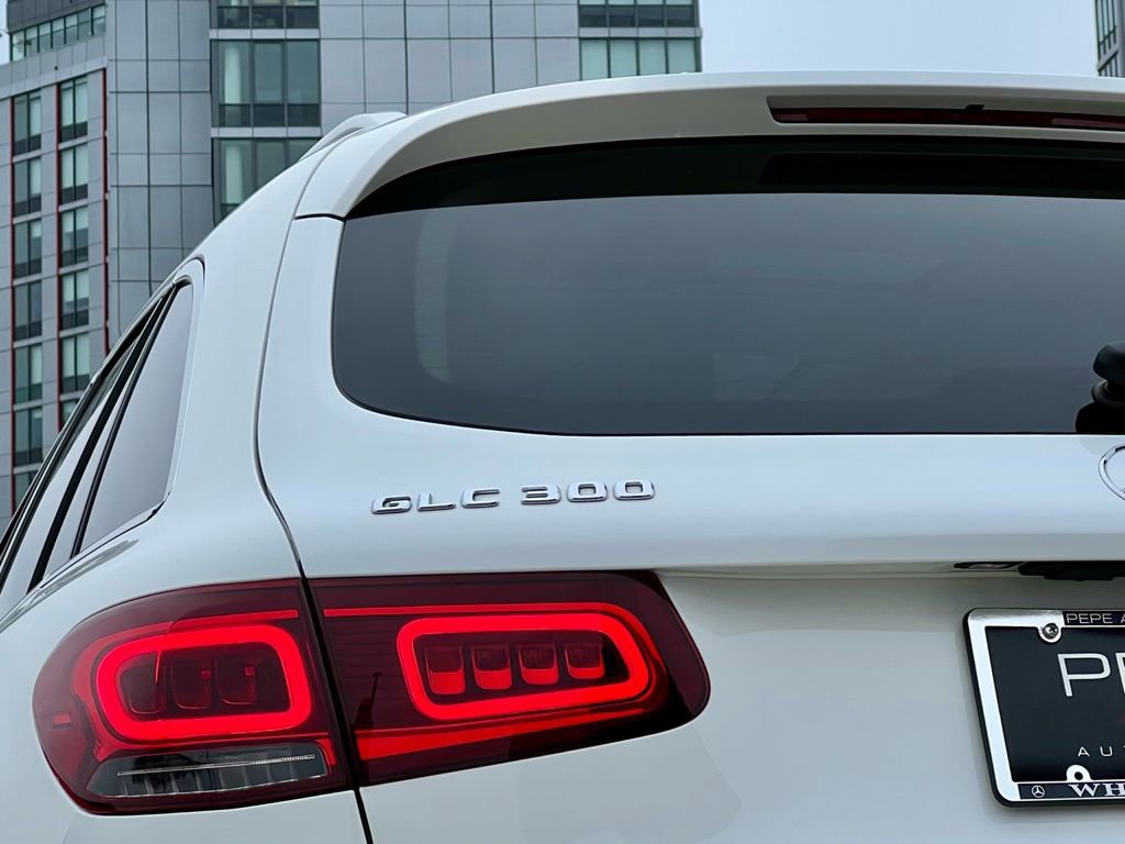 Certified 2022 Mercedes-Benz GLC 300 4MATIC image 11