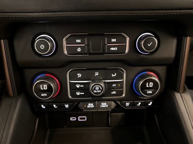Used 2021 Chevrolet Tahoe High Country w/ Premium Package AWD/4WD image 37