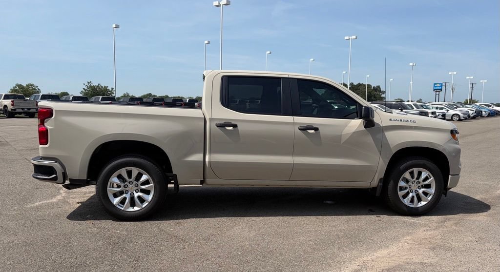 New 2026 Chevrolet Silverado 1500 Custom RWD image 6