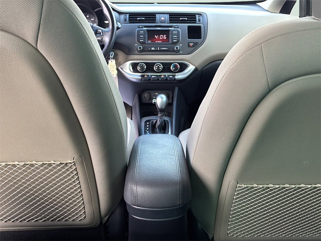 Used 2015 Kia Rio EX w/ Convenience Package image 26