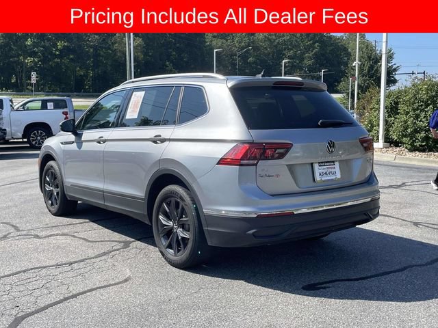 Used 2024 Volkswagen Tiguan SE AWD/4WD image 3