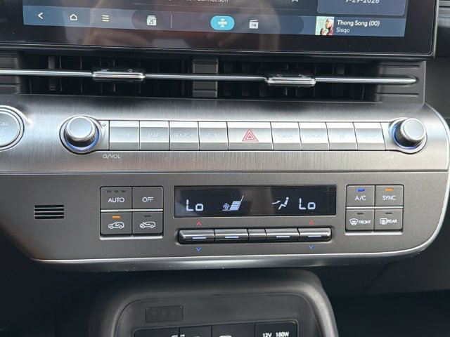 New 2027 Hyundai Kona SEL Sport AWD/4WD image 16