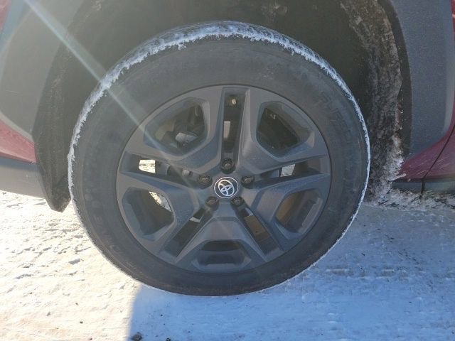 Used 2024 Toyota RAV4 Adventure image 25