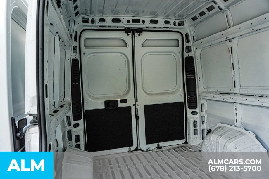 Used 2025 RAM ProMaster 2500 w/ Convenience Group FWD image 24