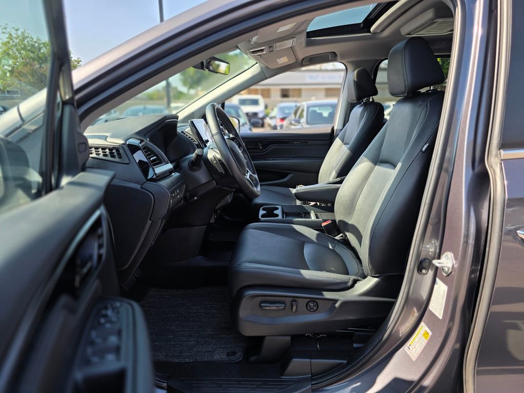 Used 2024 Honda Odyssey Touring image 13