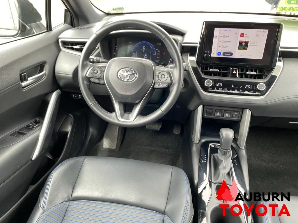 Used 2023 Toyota Corolla Cross AWD Hybrid w/ Convenience Package image 29