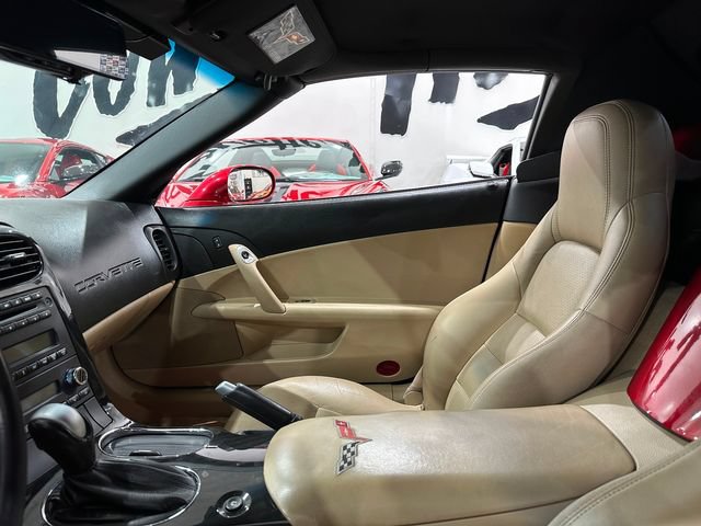 Used 2011 Chevrolet Corvette Grand Sport w/ Preferred Equipment Group RWD image 12