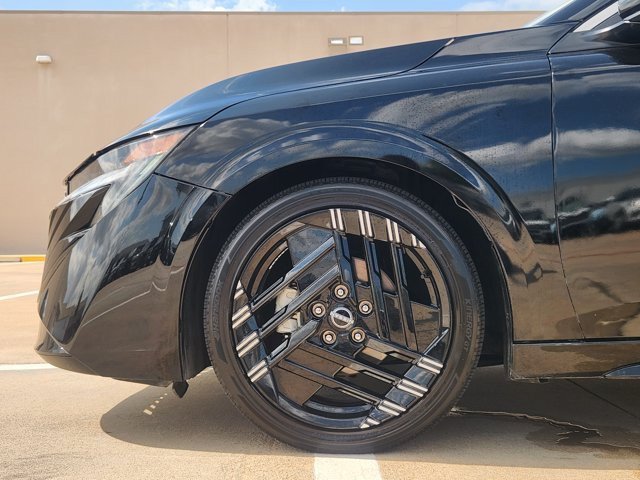 Used 2026 Nissan Sentra SR w/ Floor Mat Package FWD image 8