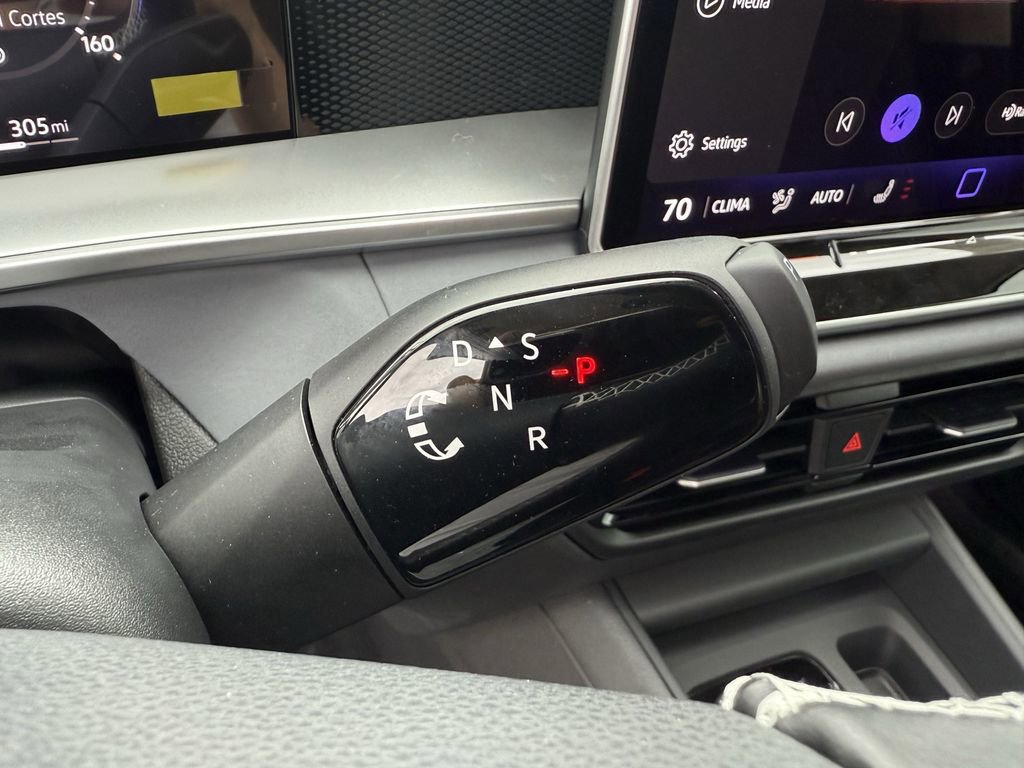 New 2026 Volkswagen Tiguan SE image 20