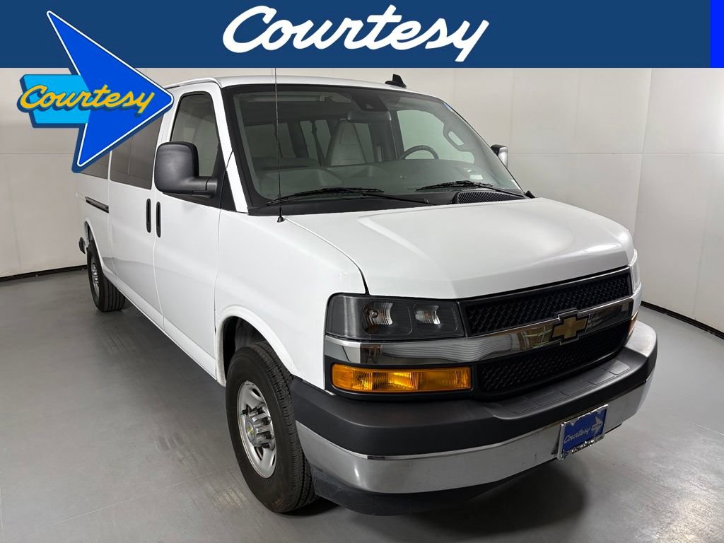 Used 2024 Chevrolet Express 3500 LT w/ LT Preferred Equipment Group RWD image 1