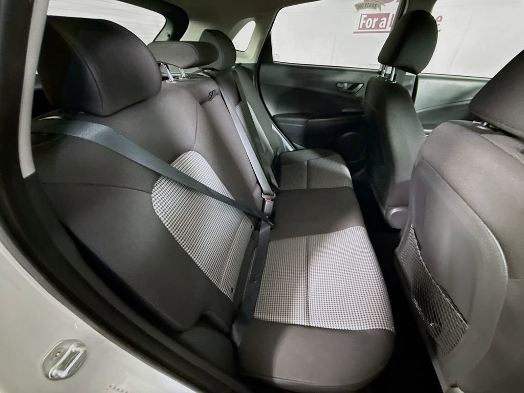 Used 2018 Hyundai Kona SEL image 28