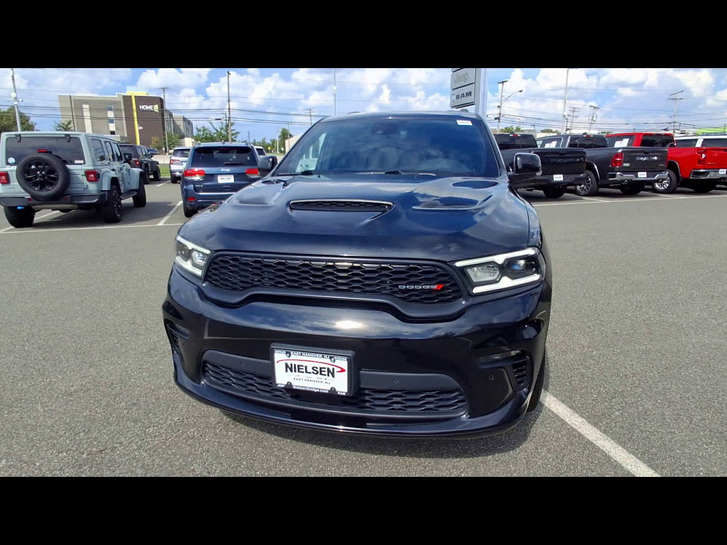 Used 2023 Dodge Durango R/T AWD/4WD image 3