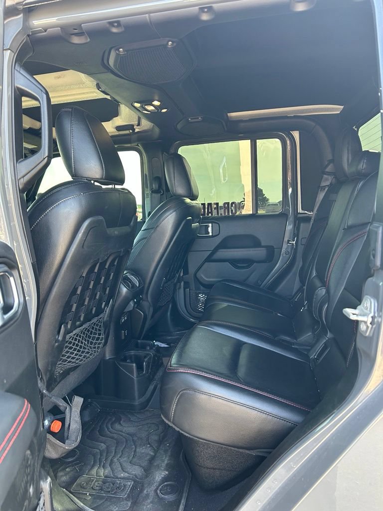 Used 2021 Jeep Gladiator Rubicon AWD/4WD image 13