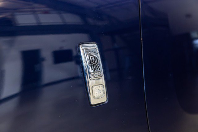 Used 2017 Rolls-Royce Wraith RWD image 14