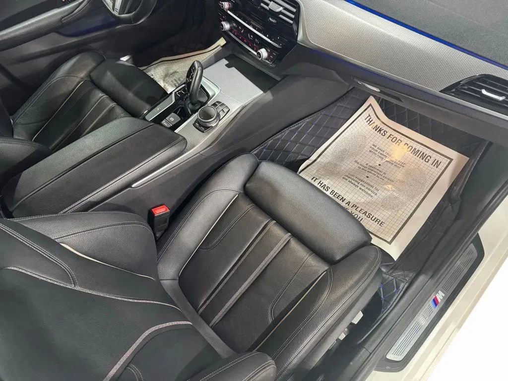 Used 2018 BMW 530i xDrive 530i xDrive image 12