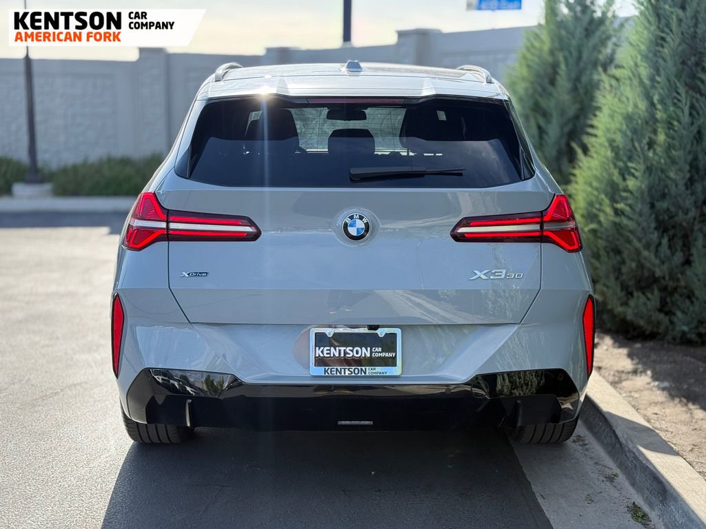 Used 2025 BMW X3 xDrive30i AWD/4WD image 7