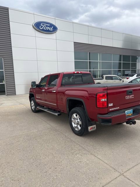 Used 2019 GMC Sierra 3500 Denali w/ Duramax Plus Package image 7
