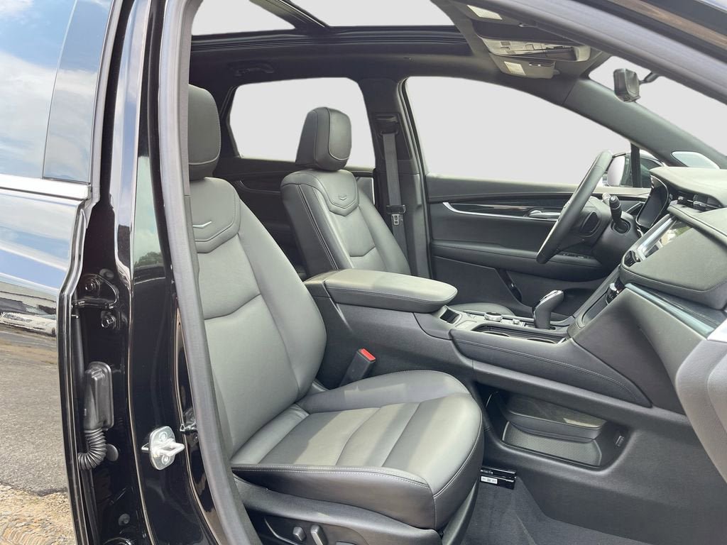 New 2025 Cadillac XT5 Premium Luxury w/ Technology Package image 30