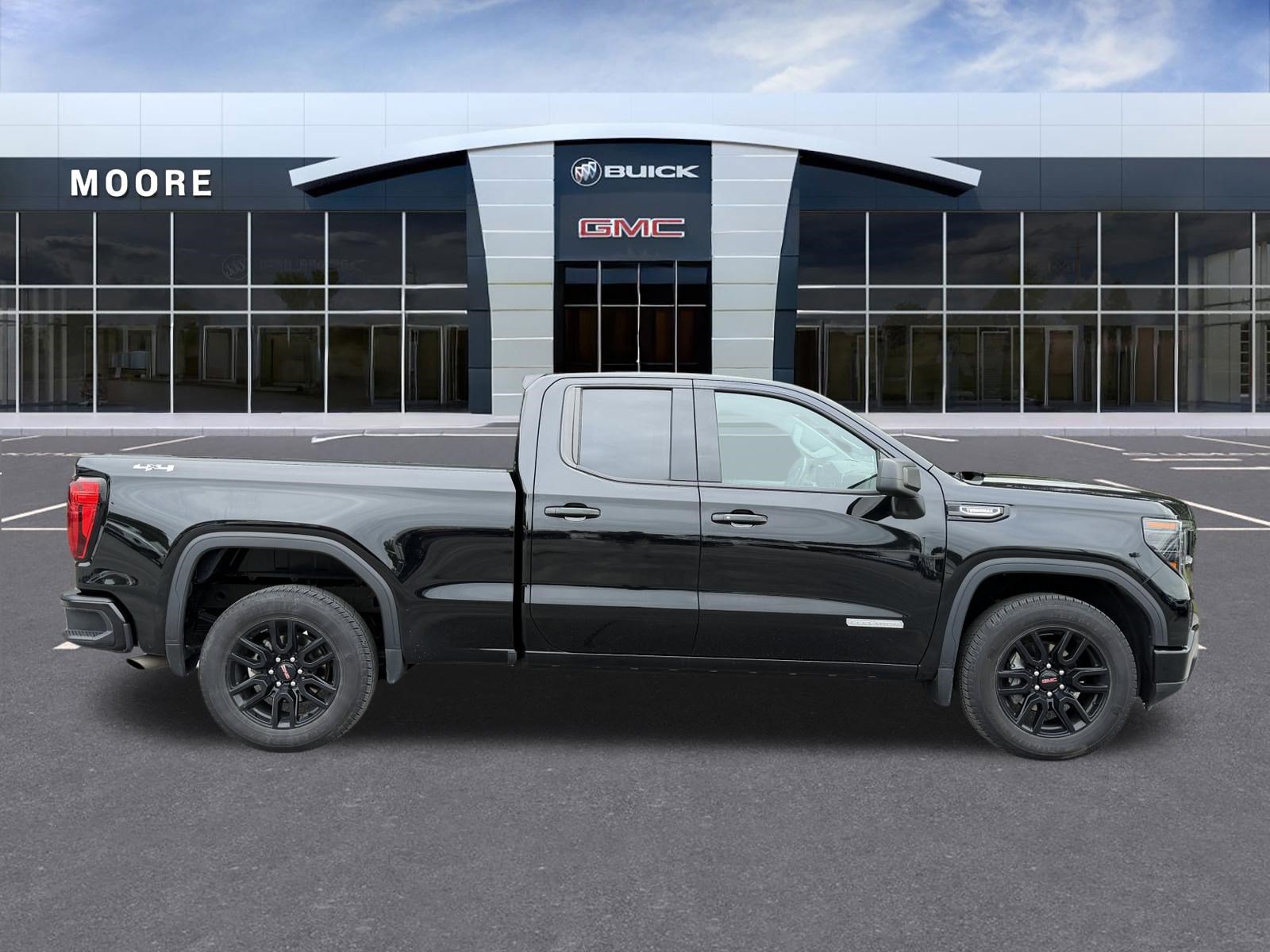 Used 2025 GMC Sierra 1500 Elevation AWD/4WD image 2