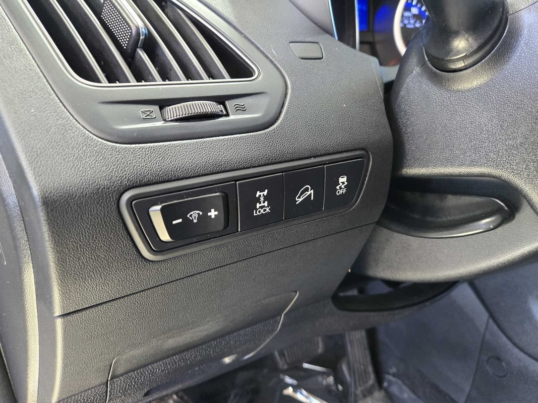 Used 2015 Hyundai Tucson SE AWD/4WD image 14
