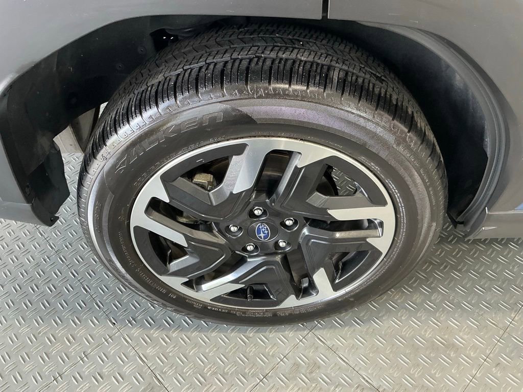 Used 2025 Subaru Forester Limited w/ Popular Package #1 AWD/4WD image 55