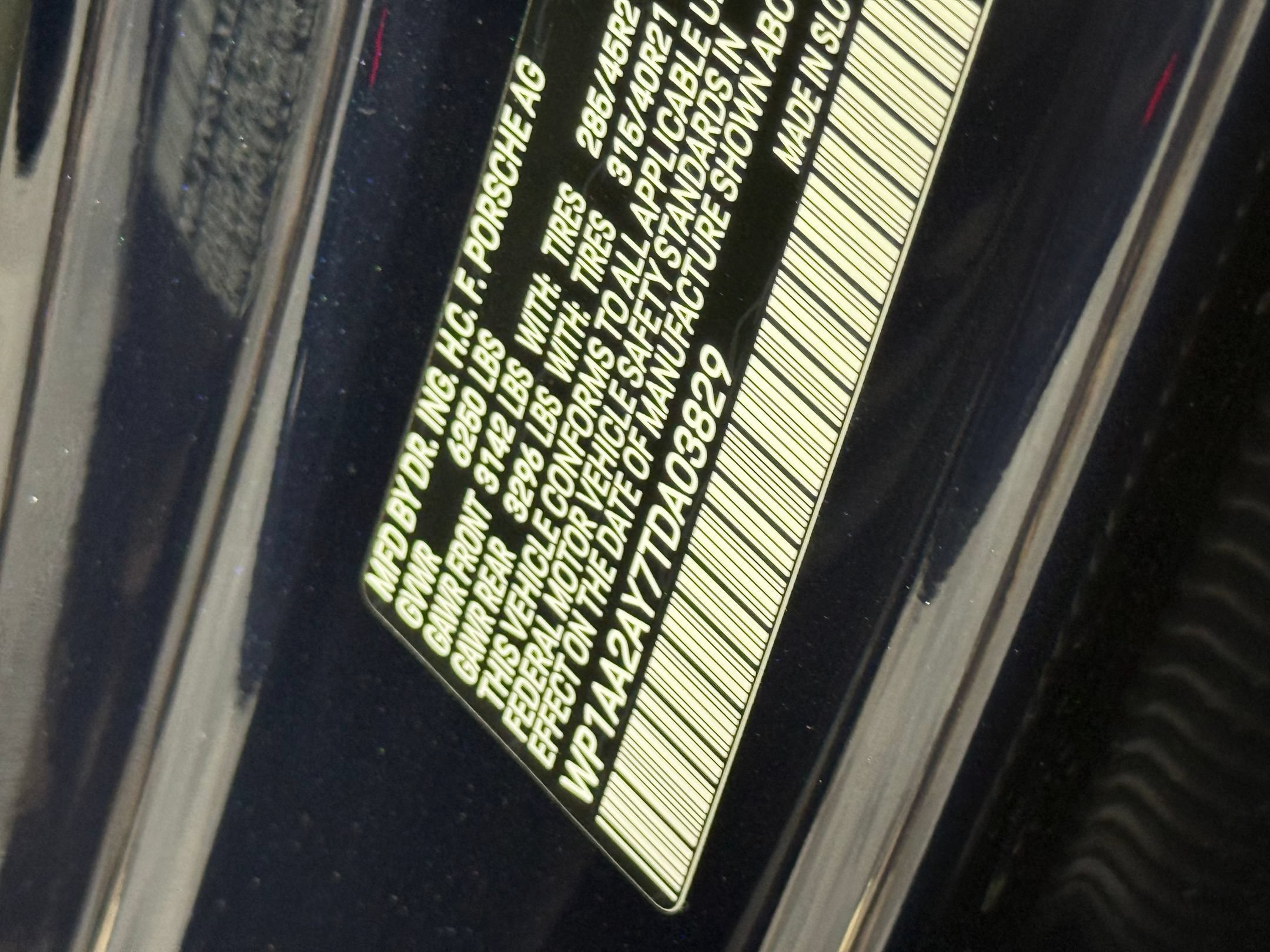 Certified 2026 Porsche Cayenne AWD/4WD image 24