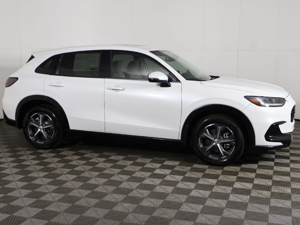 Used 2025 Honda HR-V EX-L image 14