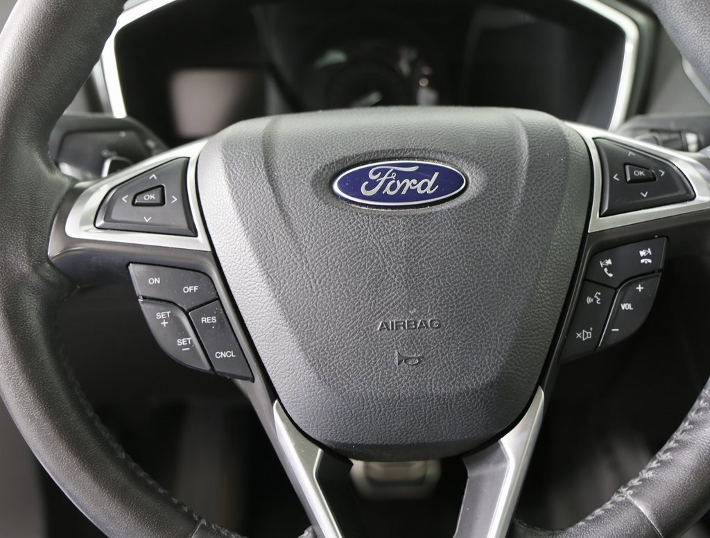 Used 2015 Ford Fusion Titanium image 6