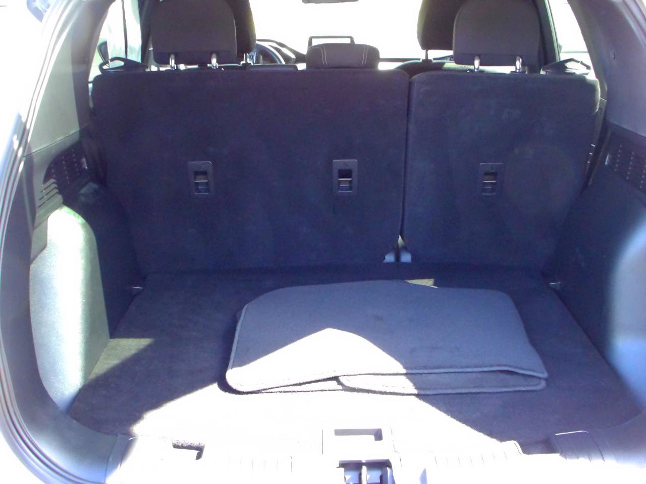 Used 2025 Ford Escape Active AWD/4WD image 26