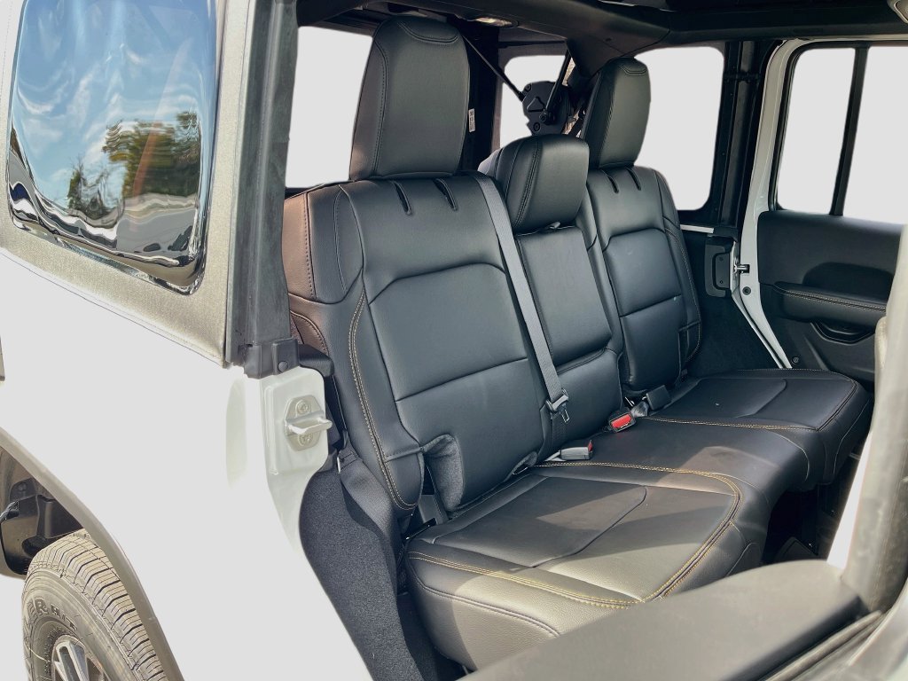 New 2026 Jeep Wrangler Unlimited Sahara AWD/4WD image 26