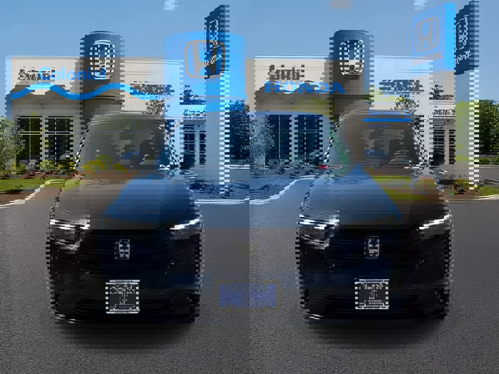 Used 2023 Honda Accord EX image 10