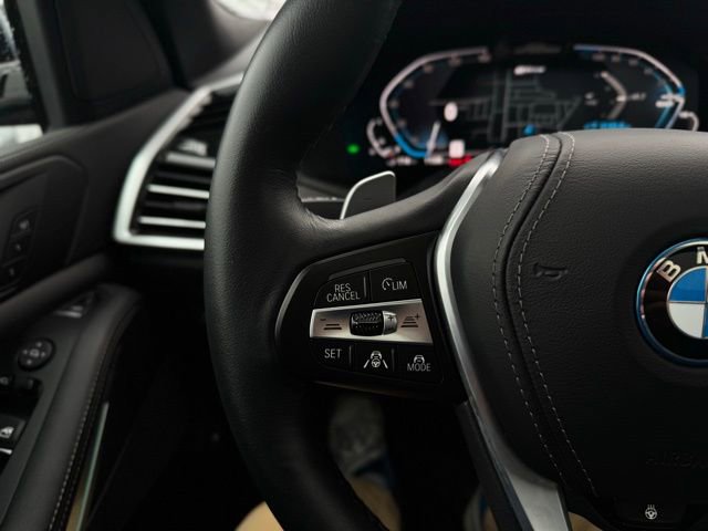 Used 2023 BMW X5 xDrive45e w/ Executive Package image 30