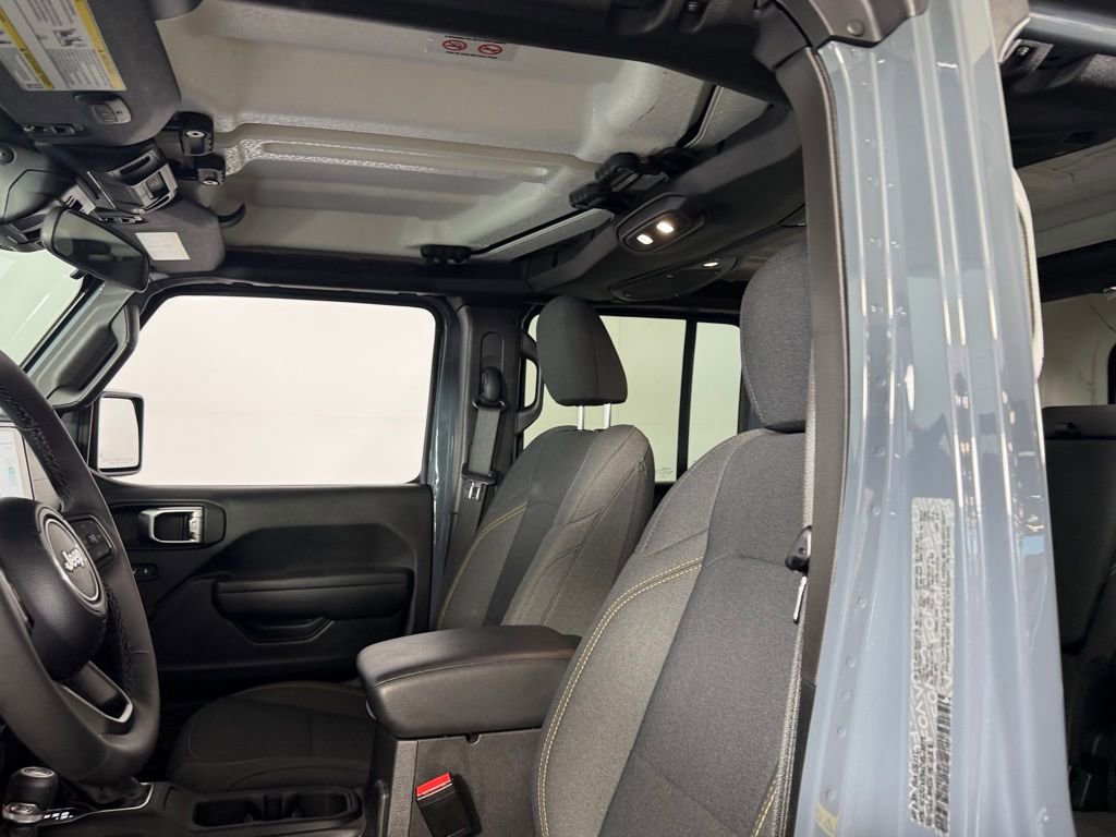 Used 2025 Jeep Wrangler Willys 4xe image 24