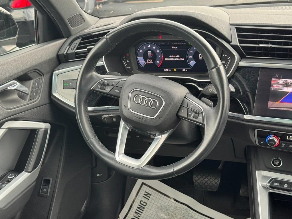 Used 2021 Audi Q3 2.0T Premium AWD/4WD image 17