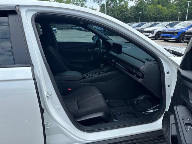 Used 2024 Honda Accord Sport image 10