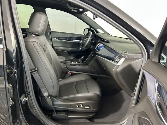 Certified 2024 Cadillac XT6 Premium Luxury image 28
