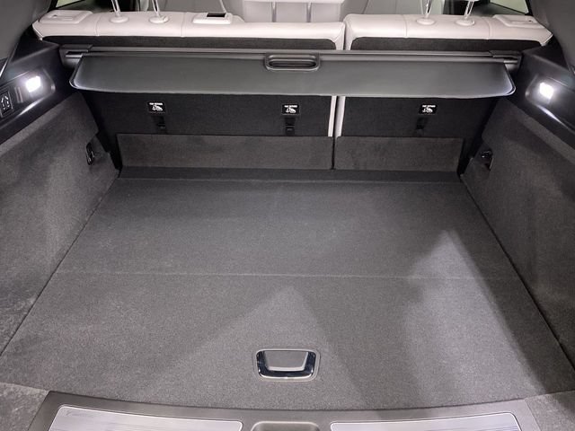 New 2025 Cadillac Lyriq Sport AWD/4WD image 30