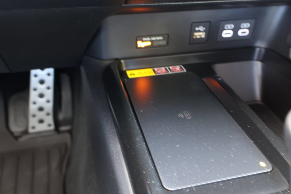 New 2026 Toyota Camry SE w/ Convenience Package FWD image 6