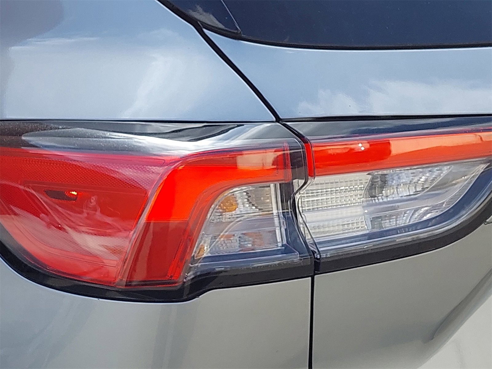 Used 2022 Ford Escape SEL image 38