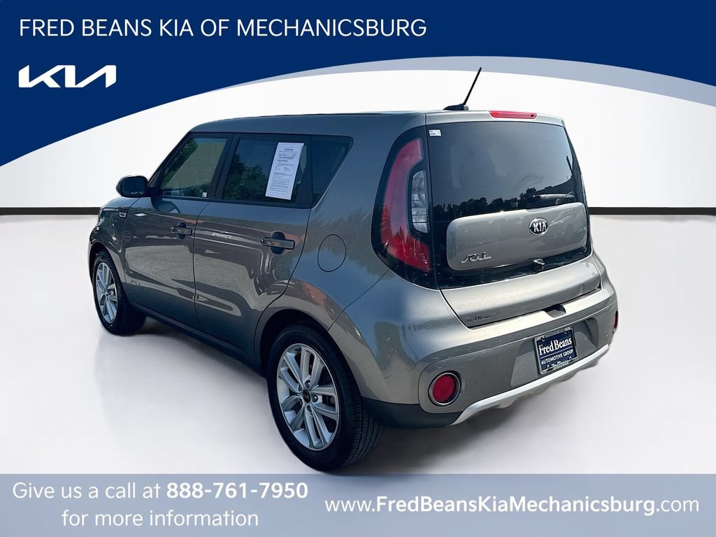 Used 2017 Kia Soul + FWD image 5