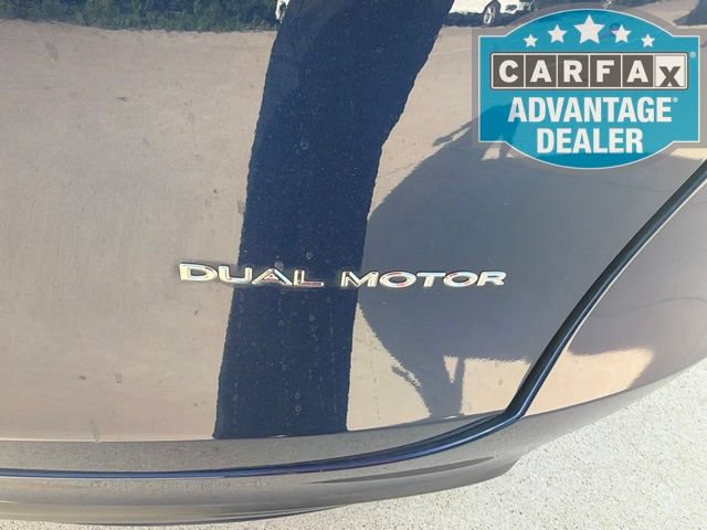 Used 2024 Tesla Model Y Long Range AWD/4WD image 9