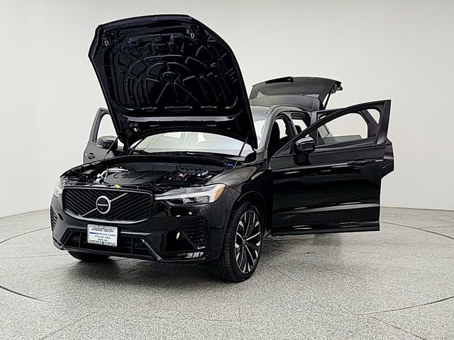 New 2026 Volvo XC60 B5 Ultra w/ Protection Package Premier image 9