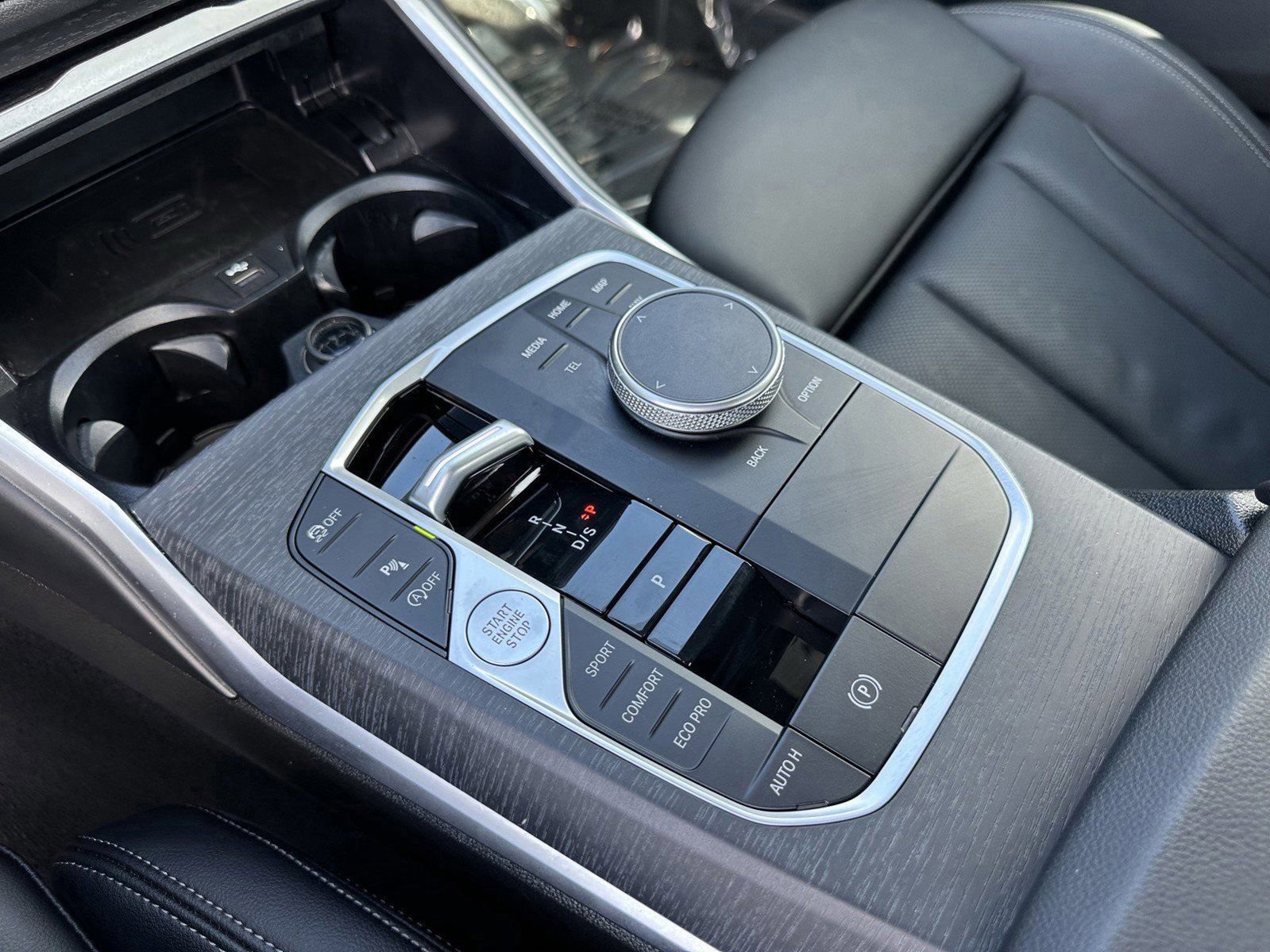 Certified 2025 BMW 330i Sedan image 29