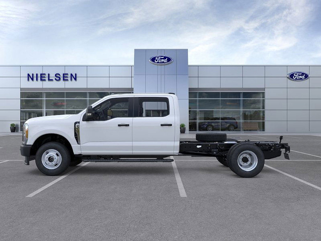 New 2025 Ford F350 XL w/ Snow Plow Prep Package image 3
