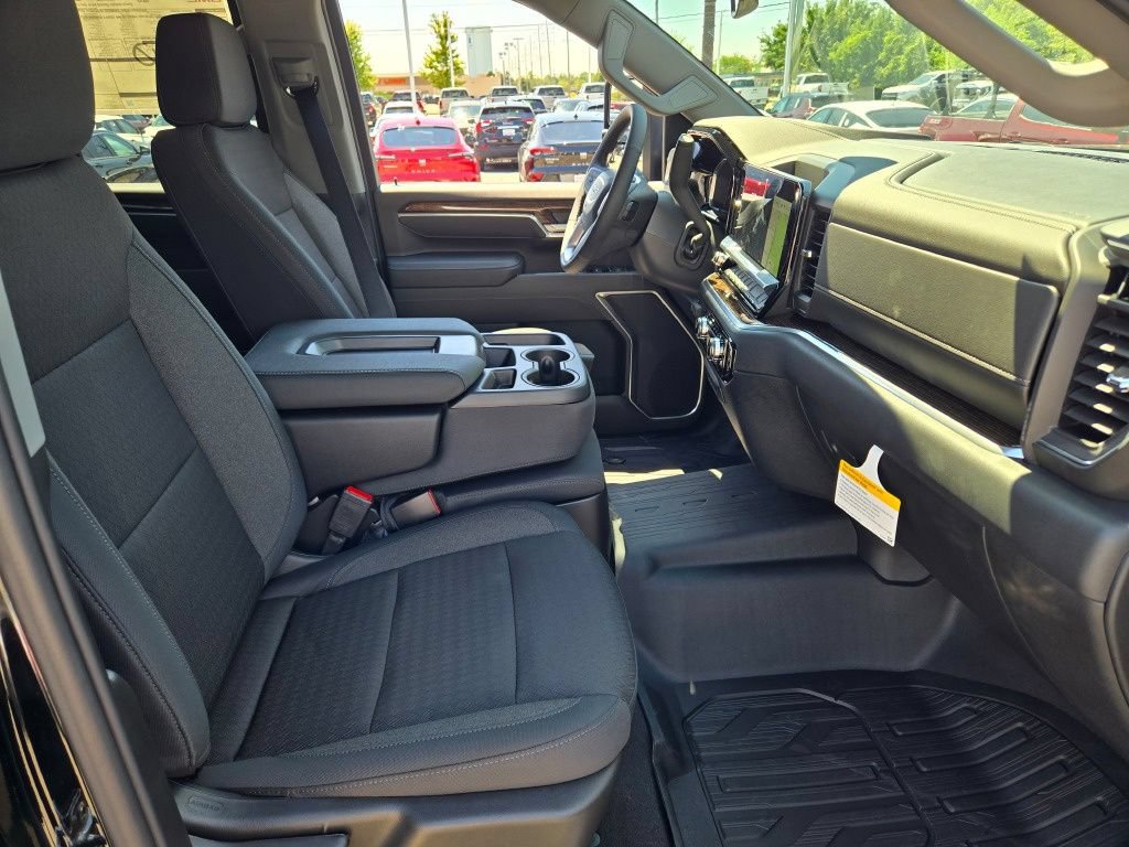 New 2026 GMC Sierra 2500 SLE w/ SLE Value Package; AWD/4WD image 15