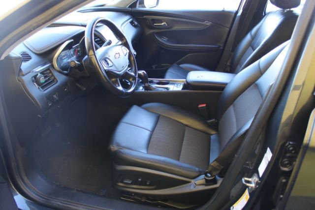 Used 2019 Chevrolet Impala LT FWD image 8