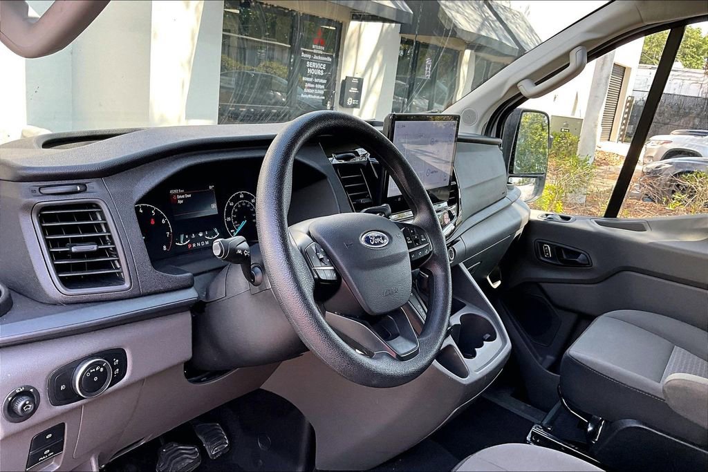 Used 2024 Ford Transit 350 XLT RWD image 16