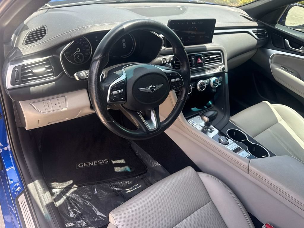 Used 2022 Genesis G70 2.0T RWD image 19