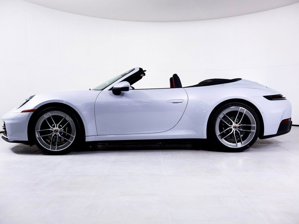 New 2026 Porsche 911 Carrera image 2